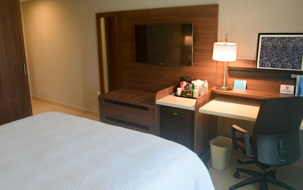 Fairfield Inn & Suites By Marriott コアツァコアルコス エクステリア 写真