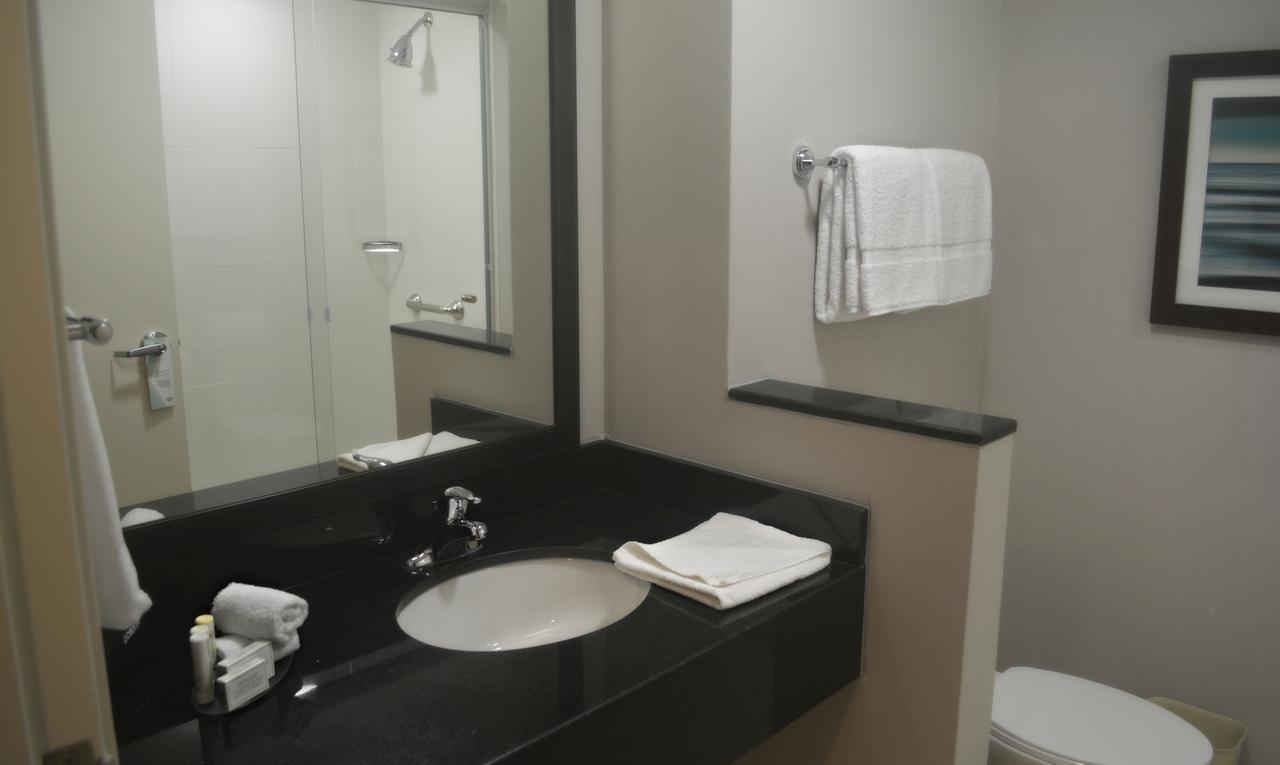 Fairfield Inn & Suites By Marriott コアツァコアルコス エクステリア 写真